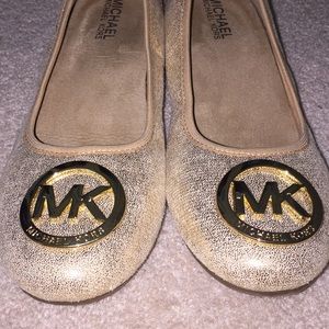 Michael Khors Gold Women’s flats size 4